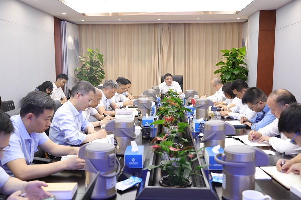 安徽AGGAME地产集团党委进前进建贯彻习近平新时期中国特色社会主义思想主题教育想书班